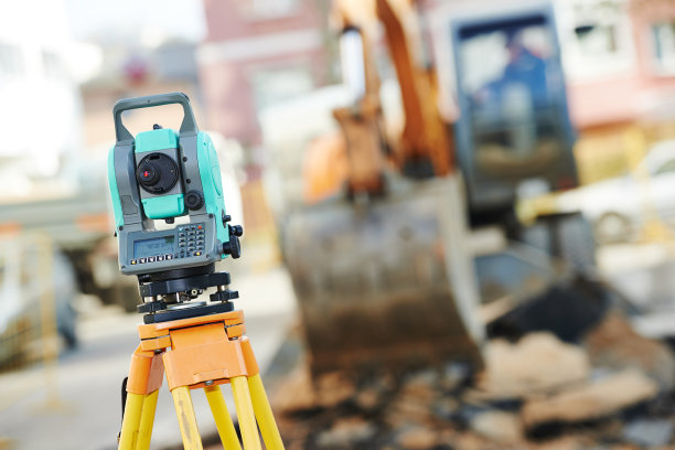 建筑工地的测量设备图片下载