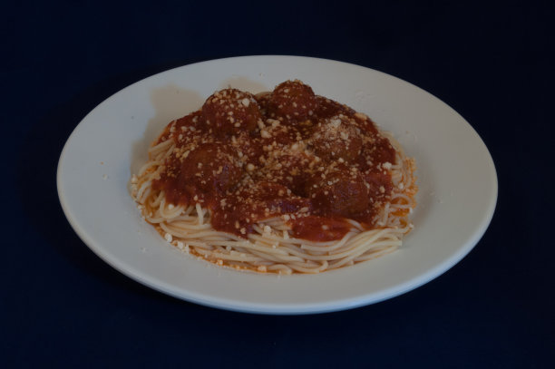 意大利面条晚餐图片下载