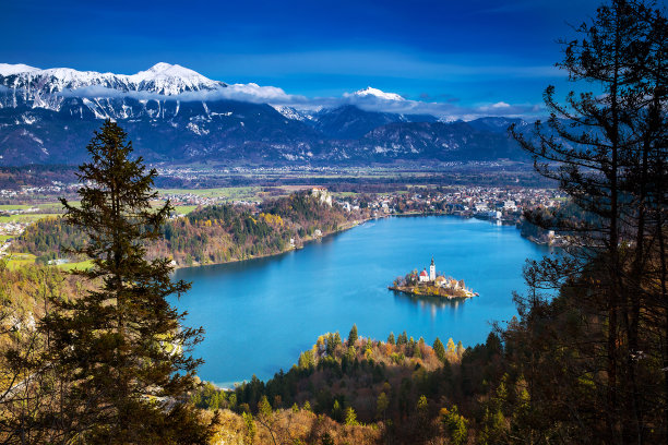 神奇流血湖，斯洛文尼亚，欧洲图片下载