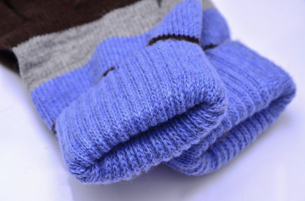 冬天的手套图片下载