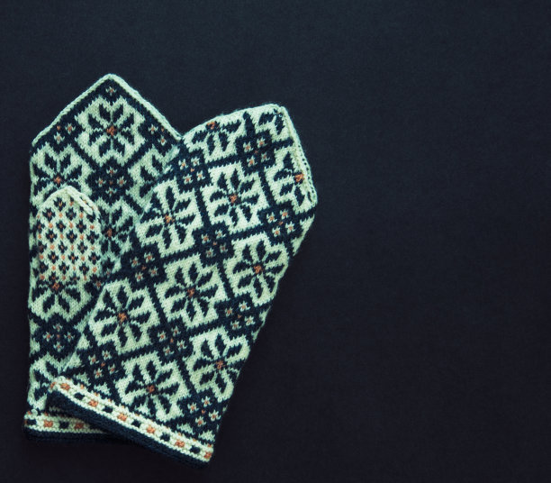 传统的拉脱维亚手套图片下载