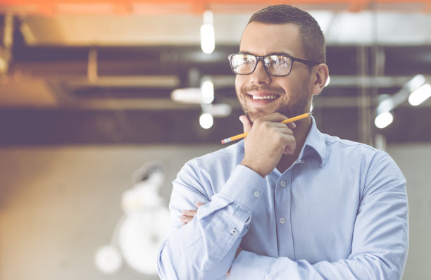 英俊的商人合作素材图片