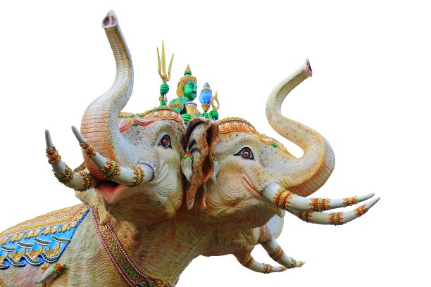 三头象的雕像孤立在白色的背景。图片下载