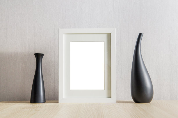 相框和花瓶图片下载