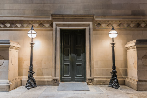 夜晚的利物浦，圣乔治大厅图片下载