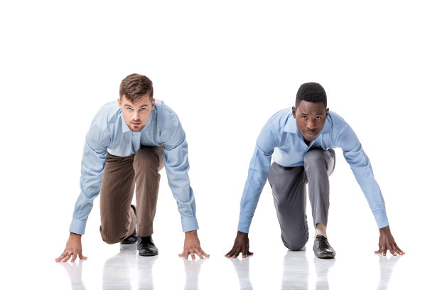 两个商人站在起跑线上图片下载