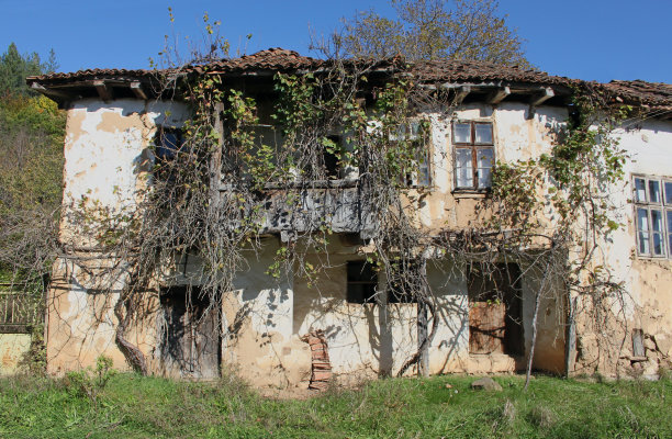 废弃的房子图片下载