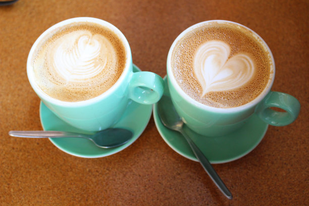 在一起。图片下载