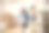 兴奋的孩子们和妈妈从学校回家素材图片