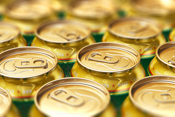 金属啤酒饮料罐图片下载