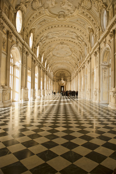 威尼斯宫，阳光明媚的画廊图片下载