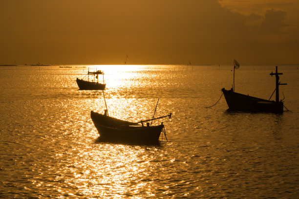 加勒比海捕鱼图片下载