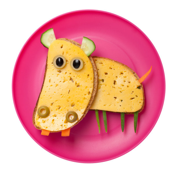 奶酪和面包做成的河马图片下载