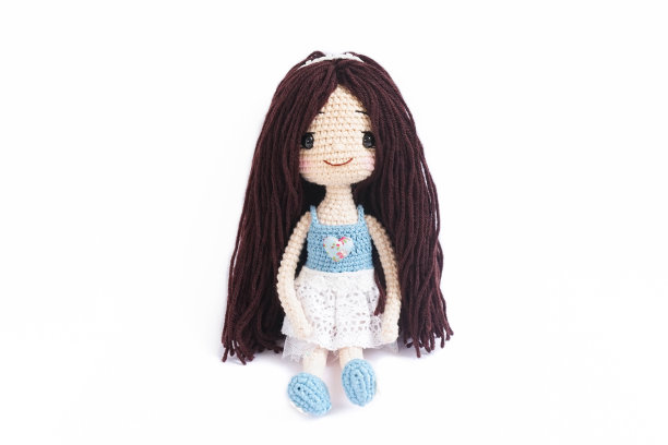 可爱的钩针娃娃女孩图片下载