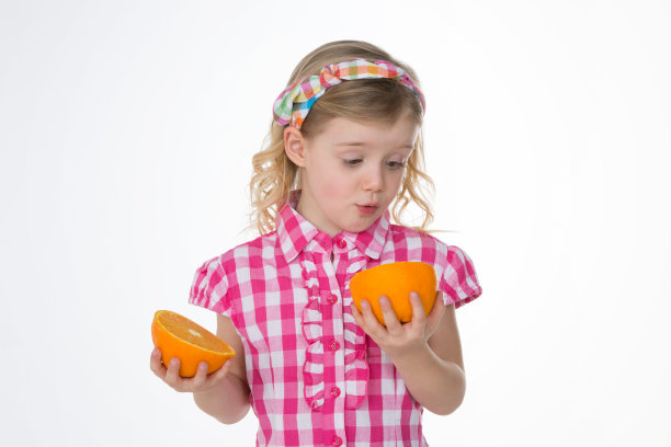 对于女性的孩子图片下载