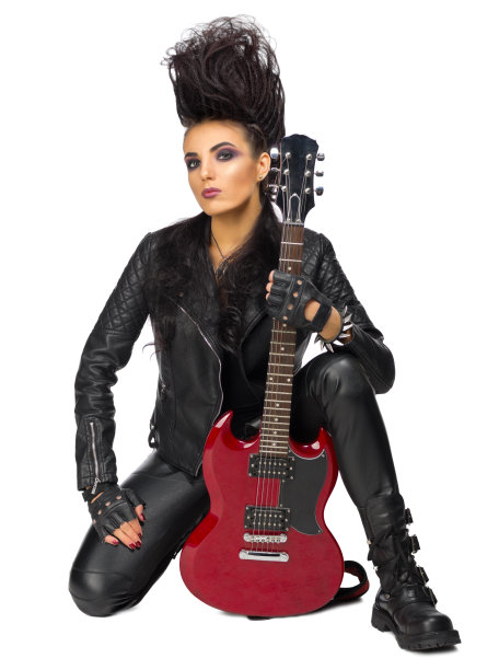 年轻女子硬摇滚音乐家孤立图片下载