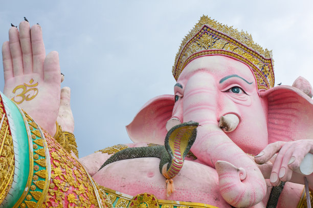 泰国最大的甘尼萨。图片下载