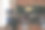 巴伯用数字平板电脑组织他的业务素材图片