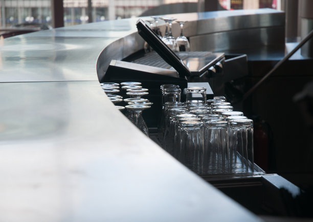 英国曼彻斯特的一家酒吧图片下载