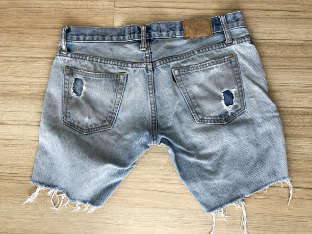 蓝色牛仔裤短裤图片下载