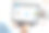 一名男子拿着笔记本电脑，屏幕上显示着世界新闻网站图片下载