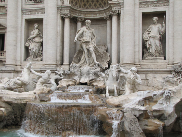 特莱维泉图片下载