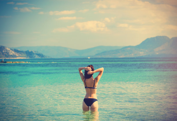 希腊年轻女子图片下载