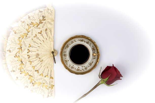 咖啡迷和红玫瑰时间放松图片下载