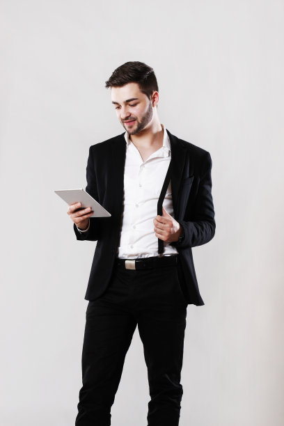 商人使用平板电脑图片下载