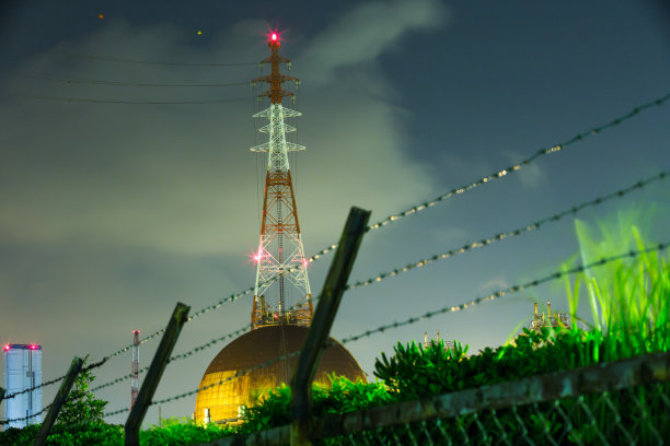 工厂的夜景图片下载