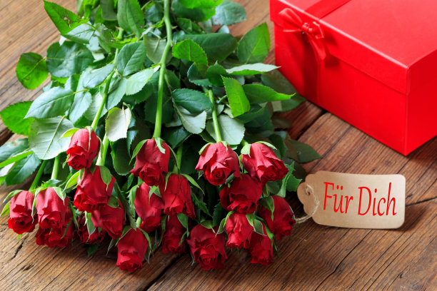 情人节屋顶图片下载