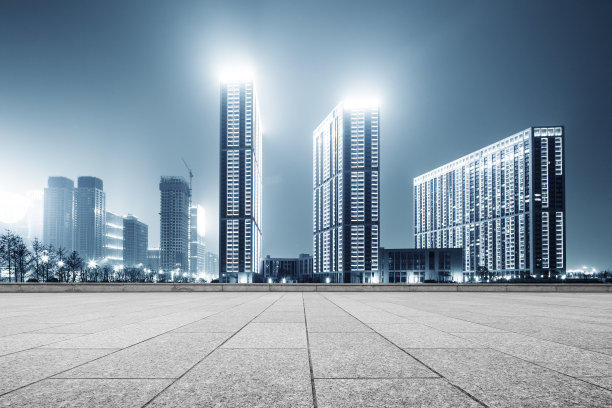 杭州钱江新城空荡的街道和现代化的建筑图片下载