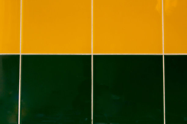背景为绿色和黄色瓷砖图片下载