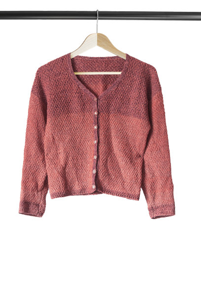 挂在衣架上的夹克图片下载