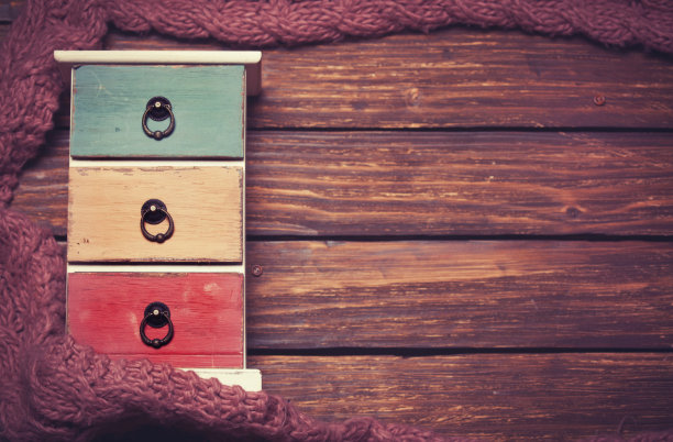 内阁和围巾图片下载