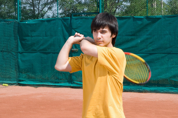 年轻的白人网球运动员系列图片下载
