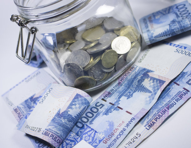 旅游钱玻璃罐世界度假计划货币图片下载