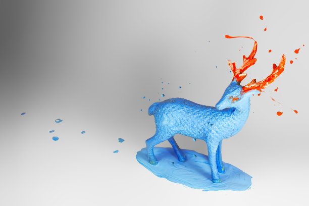 蓝色和橙色的鹿玩具图片下载