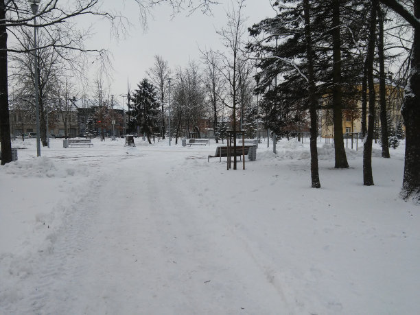 立陶宛的城镇广场图片下载