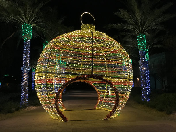 圣诞装饰球图片下载