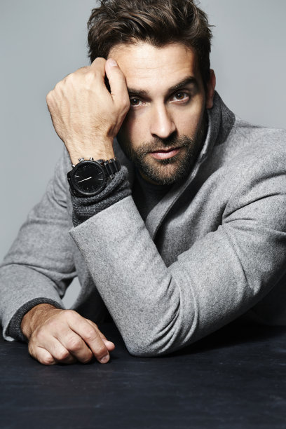 强烈的家伙图片下载