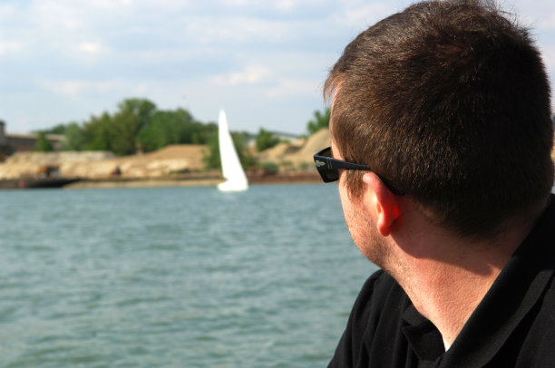 做白日梦图片下载