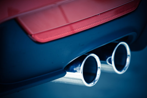 汽车双排气图片下载