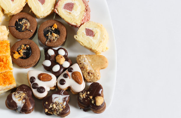一盘甜咸饼干图片下载