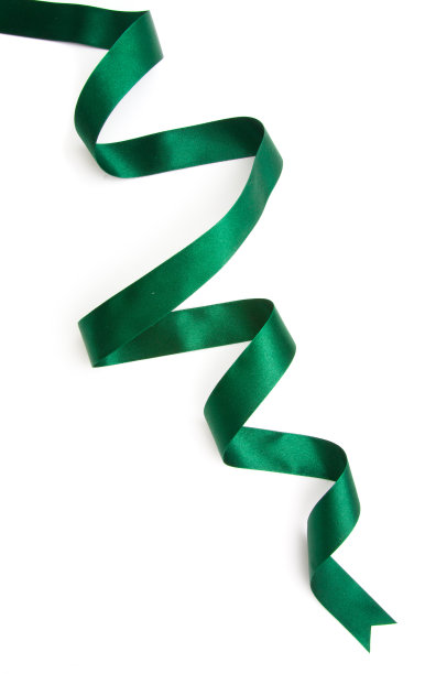 绿色丝带边缘孤立在白色上图片下载