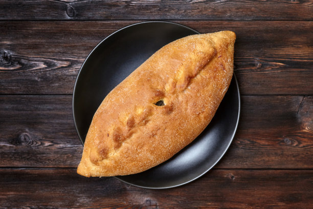 美味新鲜的自制派，以鱼为背景图片下载