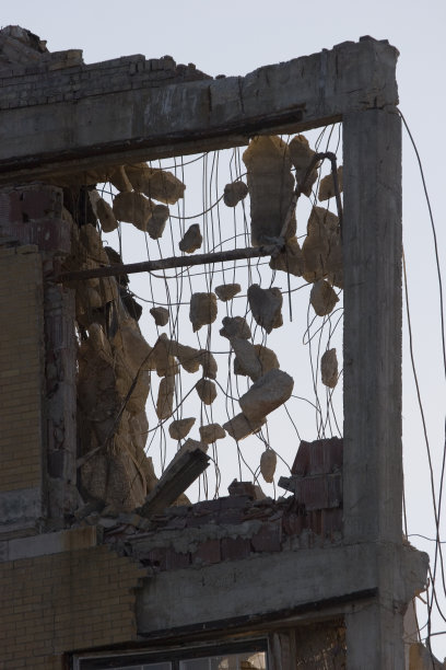 命悬一线图片下载