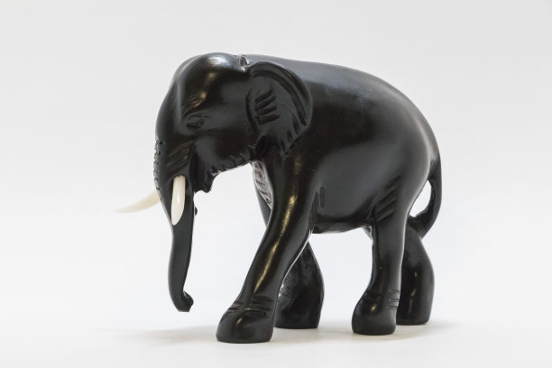 大象雕像图片下载