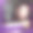 女人开着紫色的车图片下载