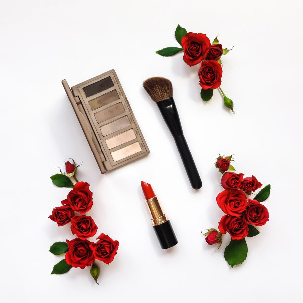 装饰用化妆品平铺组成。平躺，俯视图图片下载